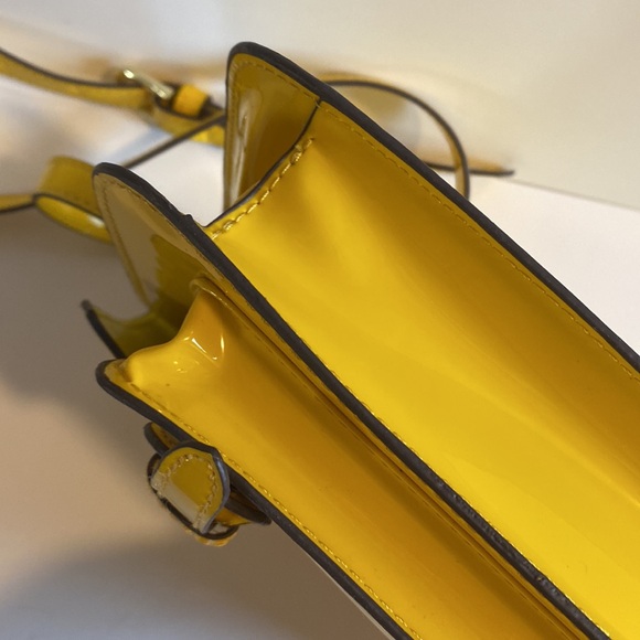 ✨NEW✨ STEVE MADDEN YELLOW CROSSBODY BAG - Picture 11 of 16